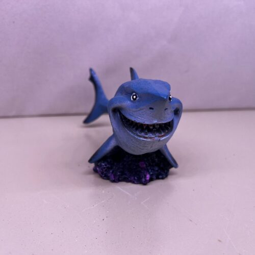 Adorno tiburon Bruce buscando a nemo 14*8 cm