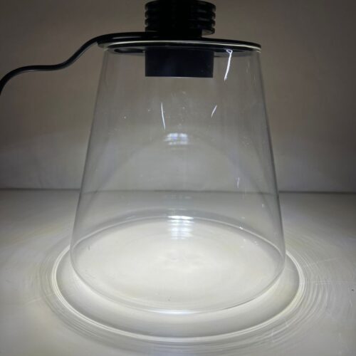 Jarron vidrio ultra con tapa y luz usb y ventilacion. Medidas 15*15