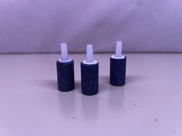 difusora cilindrica mediana 1,5 x 2,5 cm en cuarzo microporoso, mas duracion y se tapan menos