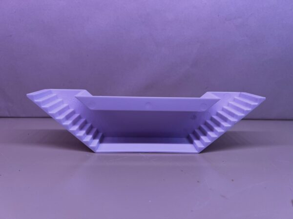 Cueva plastica para frente, para enterrar y ver los peces