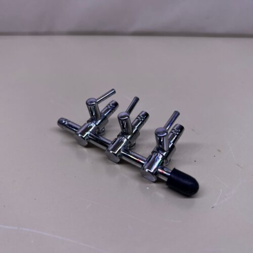 LLAve de corte metalica 3 salida por 5 unidades generico $ 2400 c/u