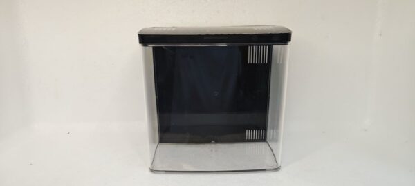Nano tanque Negro 20-15-20 cm 6 litros con wet, bomba y luz incorporado