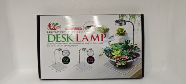 Luz led con base acrilica 28*23 cm 45 da alto al luz cromada, muy lindo diseño