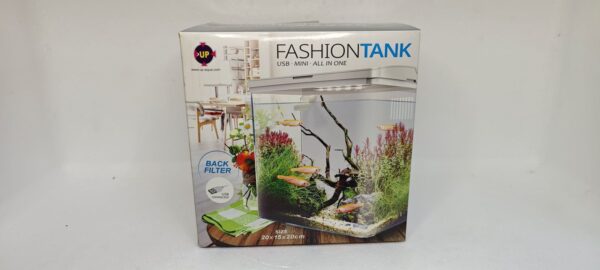 Nano tanque blanco 20-15-20 cm 6 litros con wet, bomba y luz incorporado