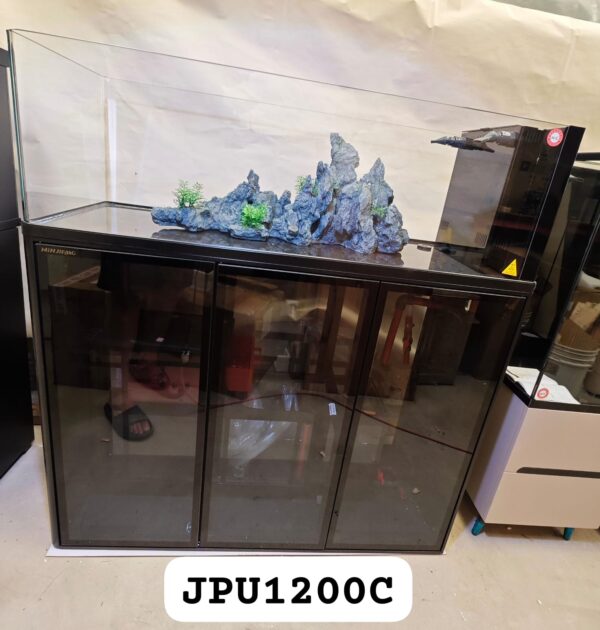 Mueble completo de 120*90*45, con 3 puerta Sump bajo mesada, mas pecera 120*40*45 (curvo 1 pieza) altura total 1.30 mts